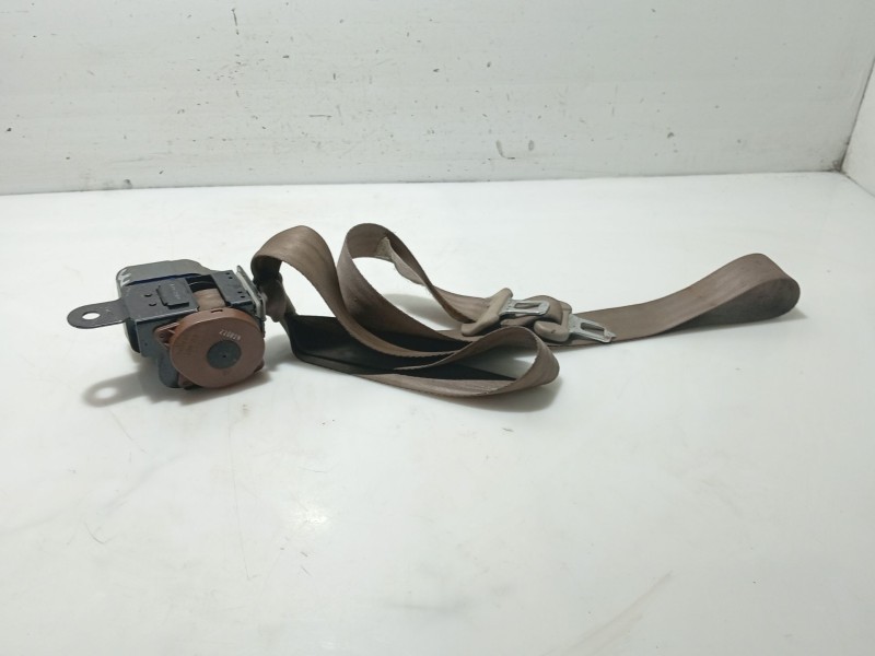 Recambio de cinturon seguridad trasero central para ssangyong kyron 200 xdi limited referencia OEM IAM 7563209100EAN  