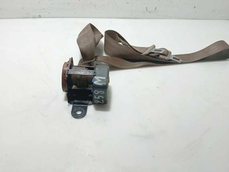 Recambio de cinturon seguridad trasero central para ssangyong kyron 200 xdi limited referencia OEM IAM 7563209100EAN  