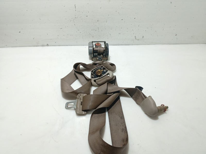 Recambio de cinturon seguridad trasero izquierdo para ssangyong kyron 200 xdi limited referencia OEM IAM 7560109101  