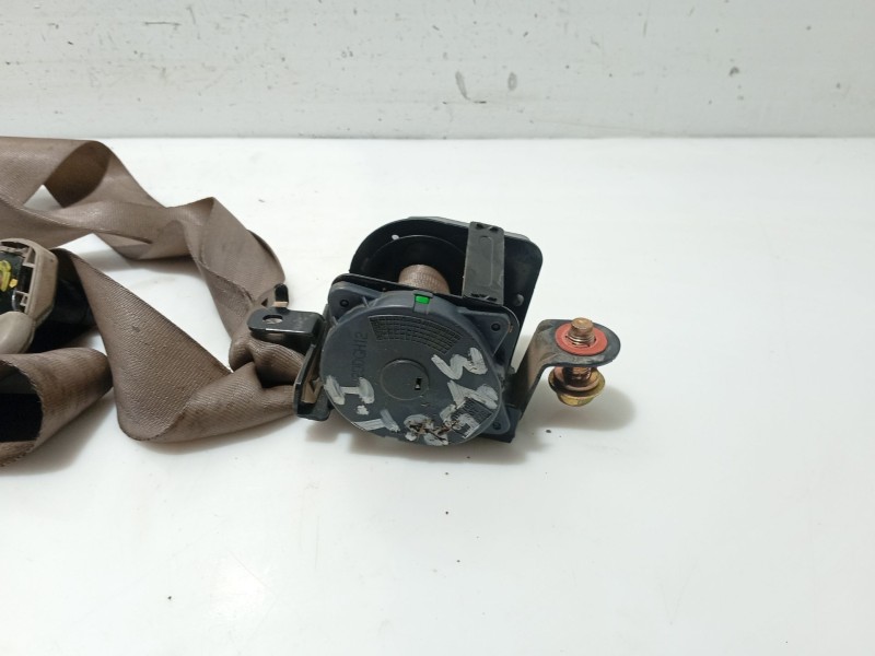 Recambio de cinturon seguridad trasero izquierdo para ssangyong kyron 200 xdi limited referencia OEM IAM 7560109101  