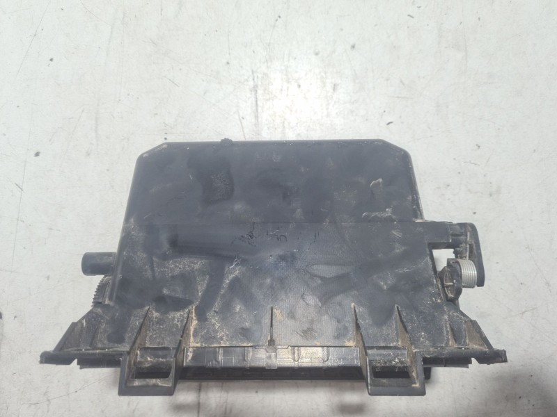 Recambio de cenicero para honda civic berlina (fn) 2.2 ctdi referencia OEM IAM NF12H8X  