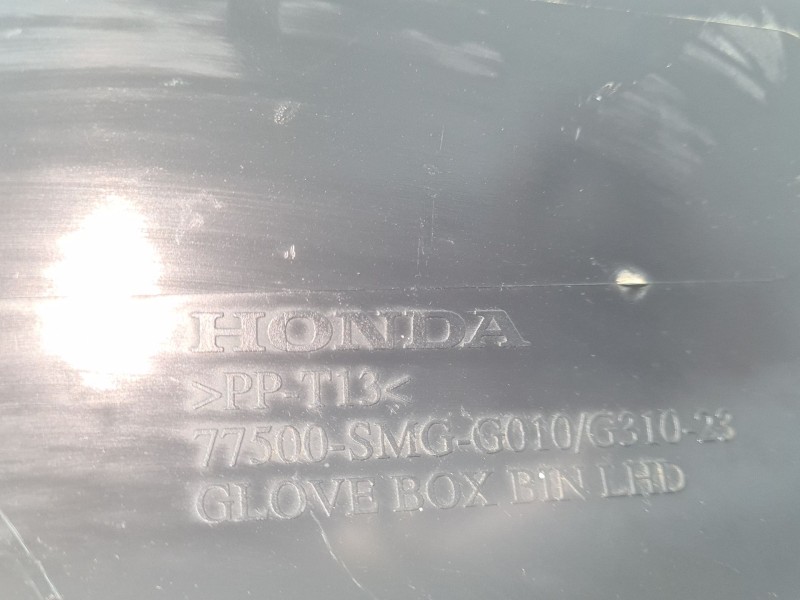 Recambio de guantera para honda civic berlina (fn) 2.2 ctdi referencia OEM IAM 77500SMGG010  