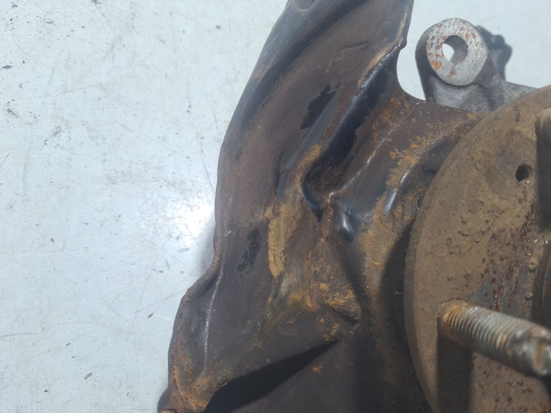 Recambio de mangueta delantera izquierda para honda civic berlina (fn) 2.2 ctdi referencia OEM IAM 42533SMGE01  