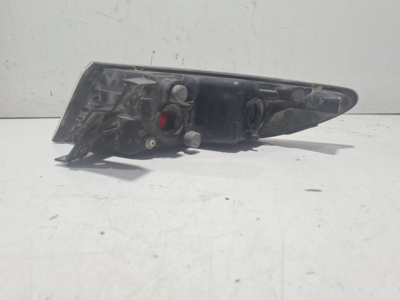 Recambio de piloto trasero izquierdo para honda civic berlina (fn) 2.2 ctdi referencia OEM IAM 33551SMGE04  