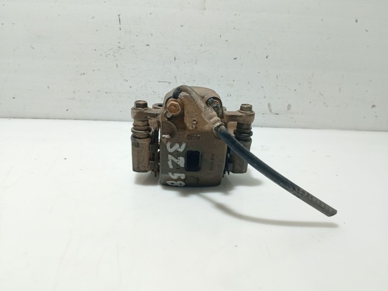Recambio de pinza freno trasera izquierda para ssangyong kyron 200 xdi limited referencia OEM IAM 4841009002 BC412032 