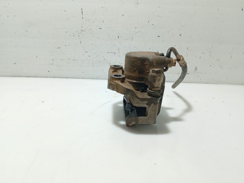 Recambio de pinza freno trasera izquierda para ssangyong kyron 200 xdi limited referencia OEM IAM 4841009002 BC412032 