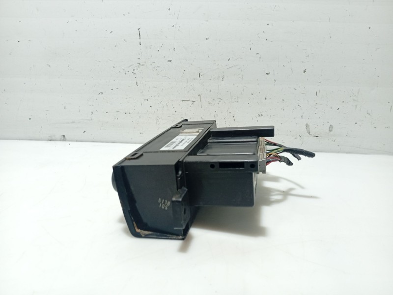 Recambio de mando climatizador para ssangyong kyron 200 xdi limited referencia OEM IAM 6870009020  