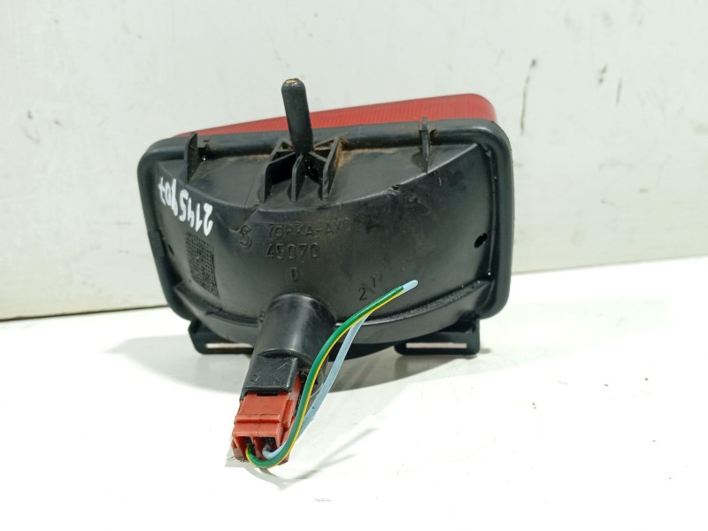 Recambio de piloto marcha atras para peugeot 205 berlina referencia OEM IAM 5298PMA 45070 