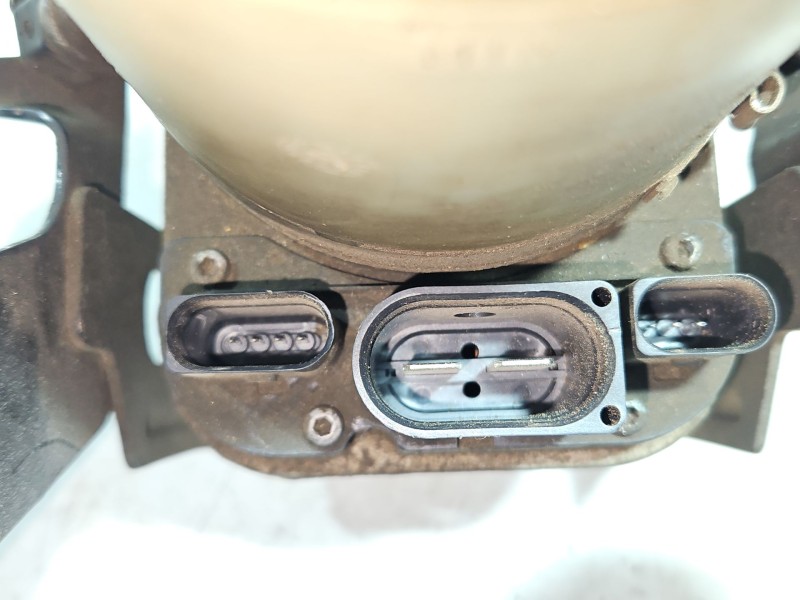 Recambio de bomba servodireccion para volkswagen polo iv (9n_, 9a_) 1.2 referencia OEM IAM 6R0423156C 6Q0423371 