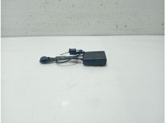 Recambio de anclaje cinturon delantero izquierdo para opel insignia berlina referencia OEM IAM 197972 13327466 