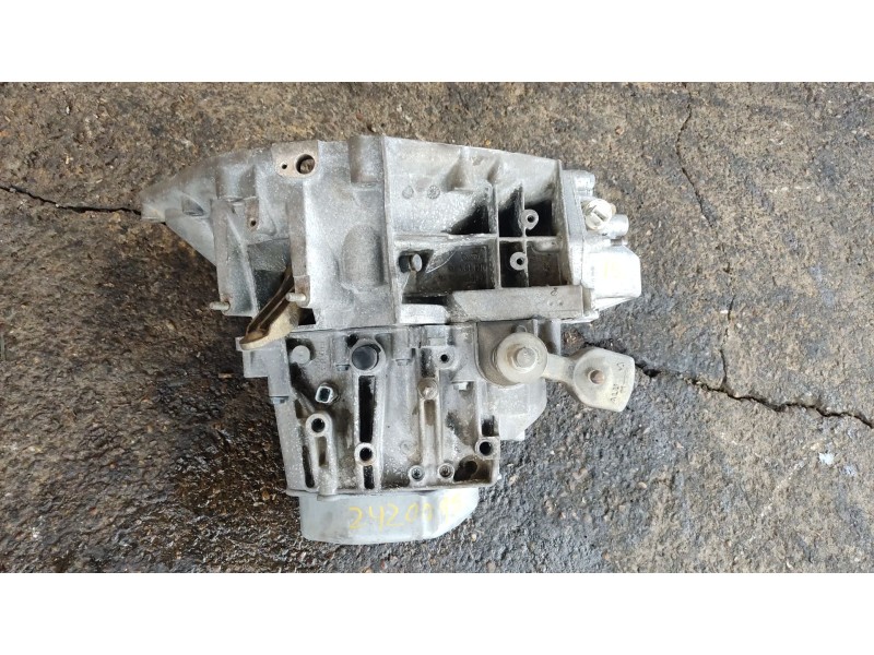 Recambio de caja cambios para peugeot boxer furgoneta (244) 2.8 hdi referencia OEM IAM 20UM15  