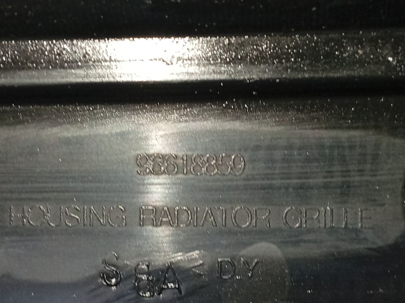 Recambio de moldura para chevrolet aveo / kalos hatchback (t250, t255) 1.2 referencia OEM IAM 96618859  