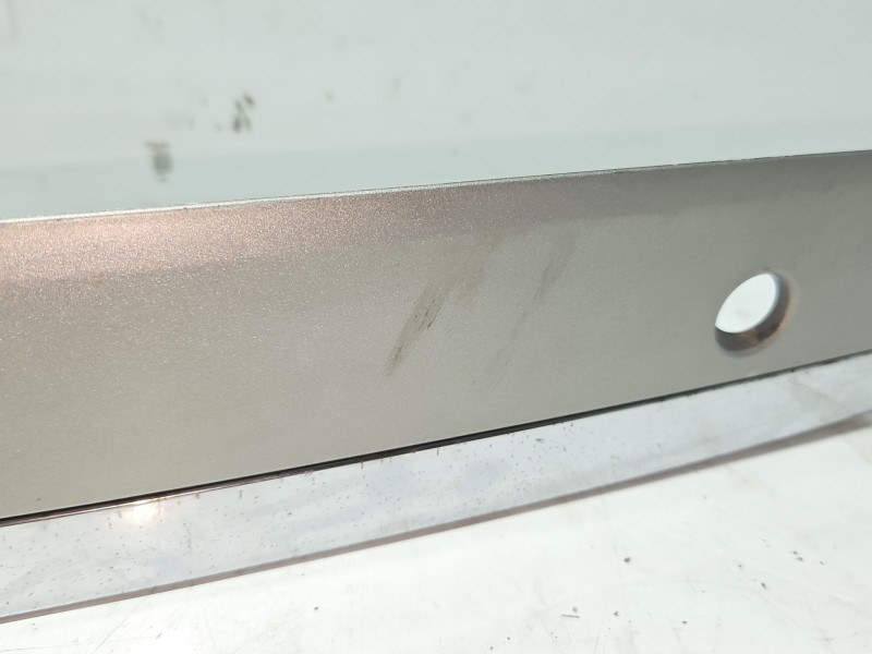 Recambio de moldura para ssangyong rodius i 2.7 xdi referencia OEM IAM 7963021000  