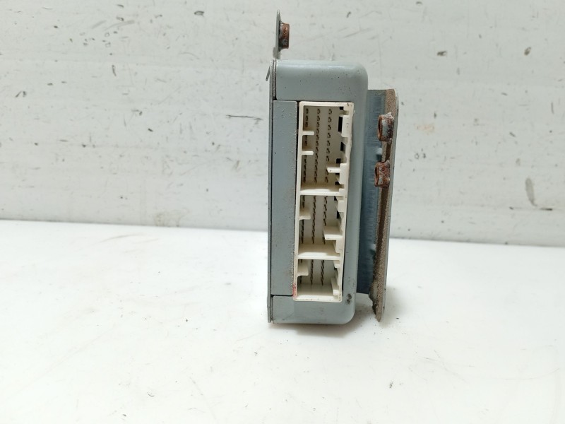 Recambio de modulo electronico para ssangyong kyron 200 xdi limited referencia OEM IAM 97RA010058 8712009210 