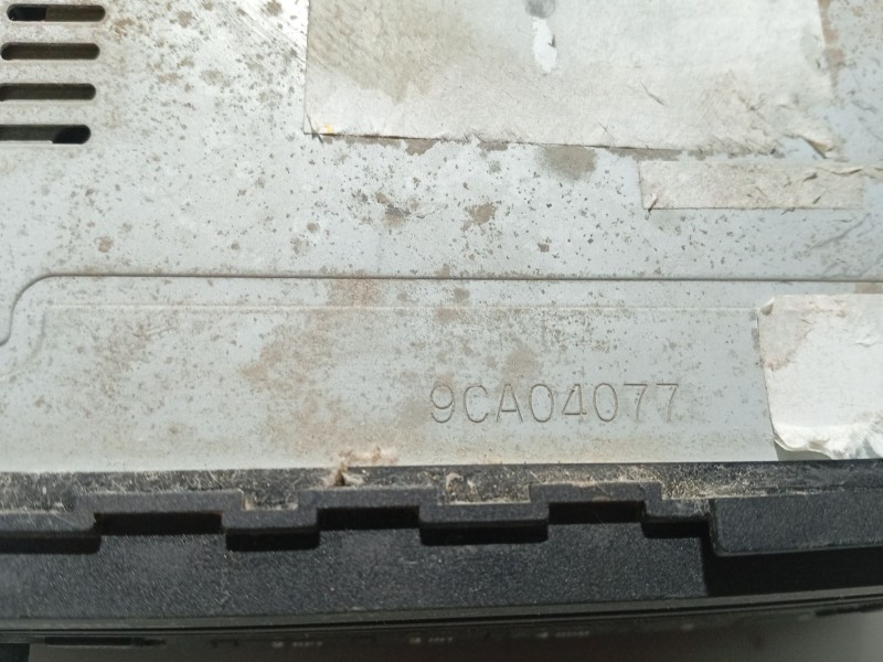 Recambio de sistema audio / radio cd para ssangyong kyron 200 xdi limited referencia OEM IAM 9CA04077  