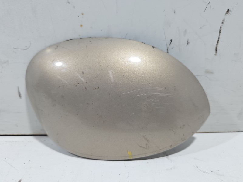 Recambio de moldura para peugeot 206 berlina 1.9 diesel referencia OEM IAM CP5105000 CP6115000 