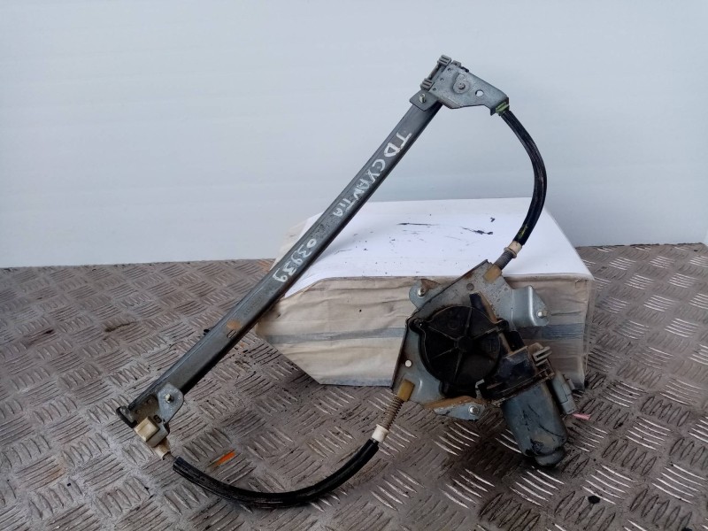 Recambio de elevalunas trasero derecho para citroen xantia berlina    |   0.93 - 0.97 | 1993 - 1997 referencia OEM IAM  400776T4