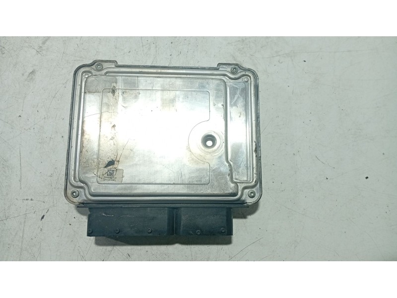 Recambio de centralita motor uce para audi a3 (8p1) 1.9 tdi referencia OEM IAM 8P1907115B  