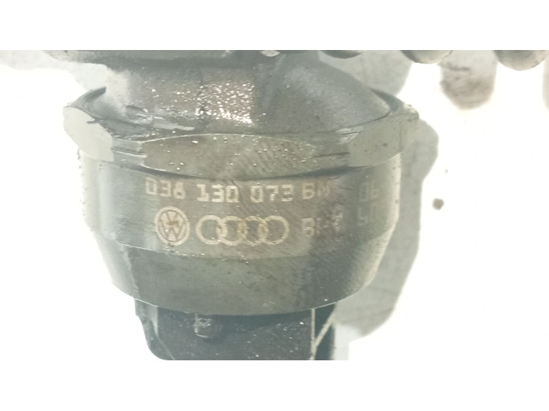 Recambio de inyector para audi a3 (8p1) 1.9 tdi referencia OEM IAM 038130073BN  