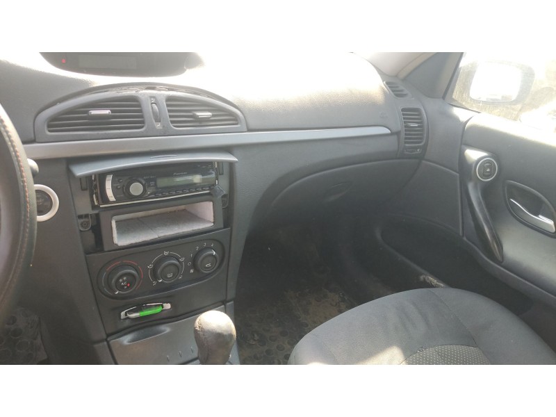 renault laguna ii (bg0/1_) del año 2006