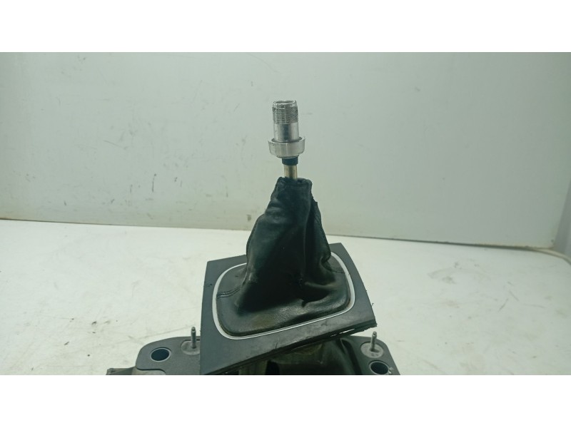 Recambio de palanca cambio para audi a3 (8p1) 1.9 tdi referencia OEM IAM 8P0863876 1K0711266T 