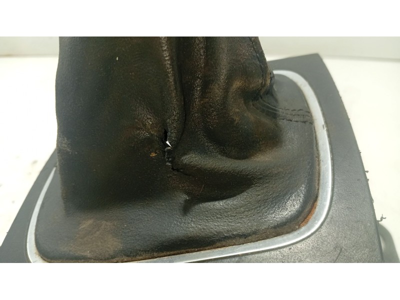 Recambio de palanca cambio para audi a3 (8p1) 1.9 tdi referencia OEM IAM 8P0863876 1K0711266T 