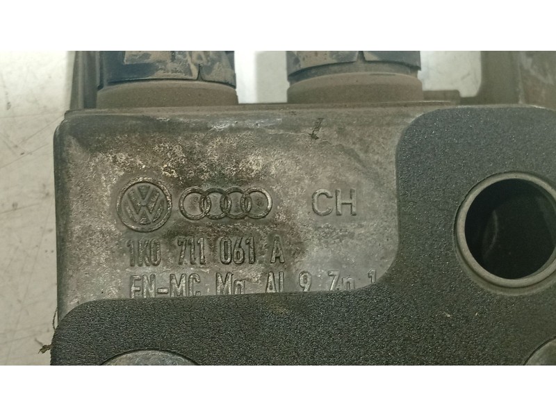 Recambio de palanca cambio para audi a3 (8p1) 1.9 tdi referencia OEM IAM 8P0863876 1K0711266T 