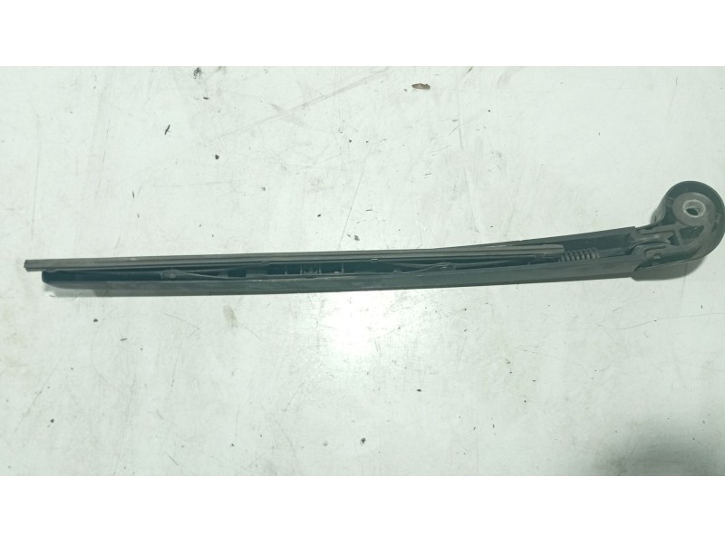 Recambio de brazo limpia trasero para audi a3 (8p1) 1.9 tdi referencia OEM IAM 8V39554071P9  