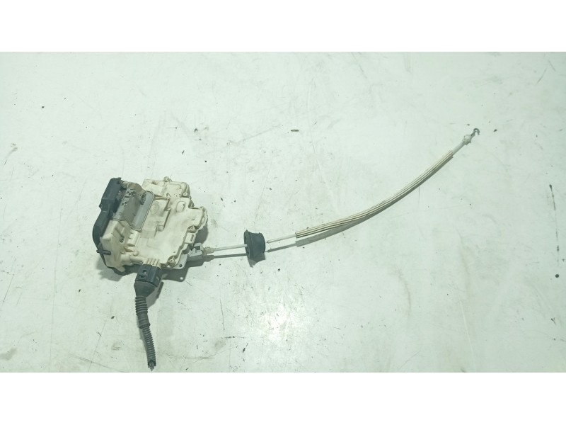 Recambio de cerradura puerta delantera derecha para audi a3 (8p1) 1.9 tdi referencia OEM IAM 8L1837016C  