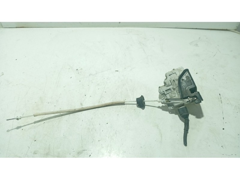 Recambio de cerradura puerta delantera derecha para audi a3 (8p1) 1.9 tdi referencia OEM IAM 8L1837016C  