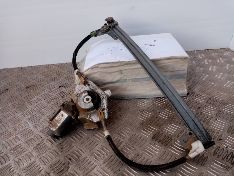 Recambio de elevalunas trasero derecho para citroen xantia berlina    |   0.93 - 0.97 | 1993 - 1997 referencia OEM IAM  400776T4