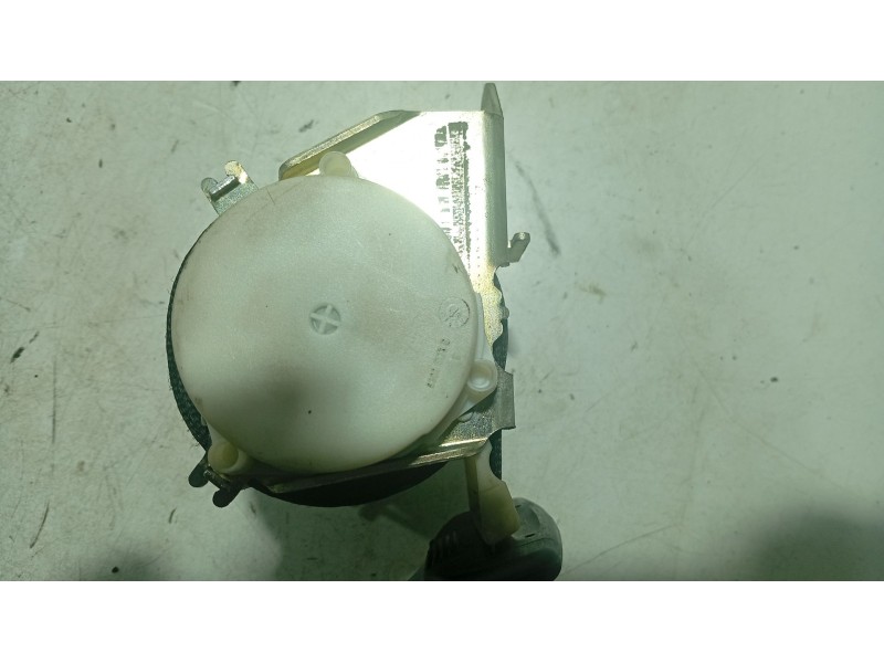 Recambio de cinturon seguridad trasero derecho para audi a3 (8p1) 1.9 tdi referencia OEM IAM 8P0857805  
