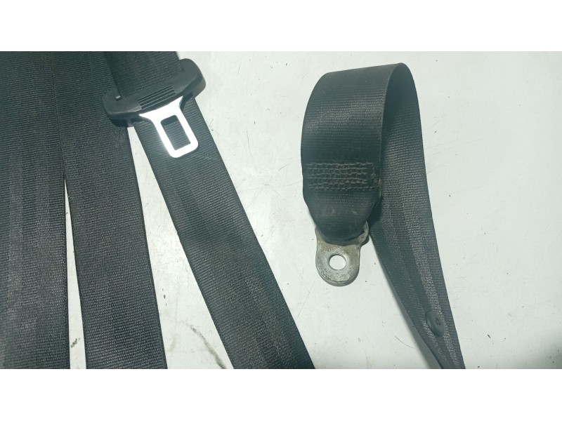 Recambio de cinturon seguridad trasero izquierdo para audi a3 (8p1) 1.9 tdi referencia OEM IAM 8P0857805V04  