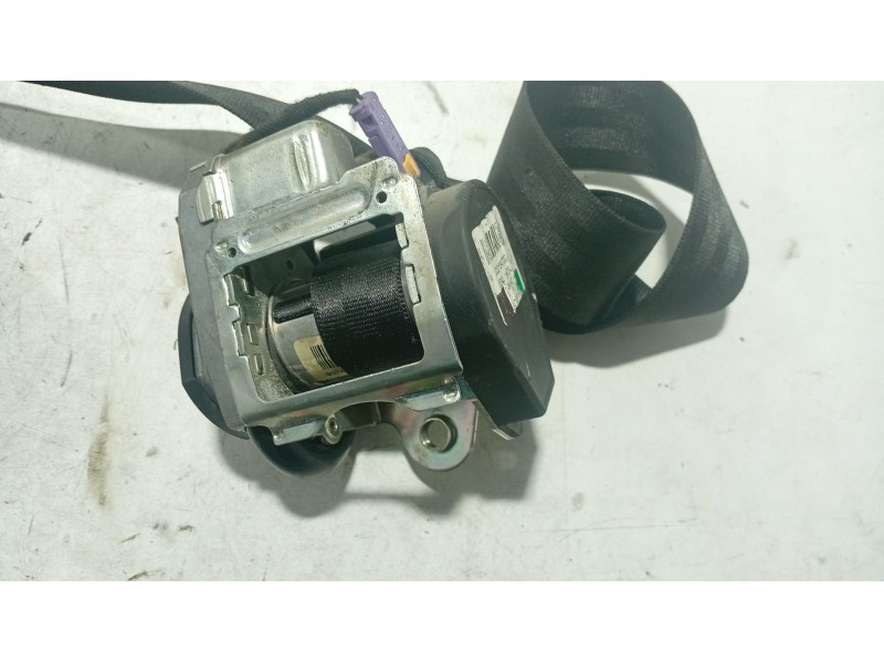 Recambio de cinturon seguridad delantero derecho para audi a3 (8p1) 1.9 tdi referencia OEM IAM 8P3857706BV04  