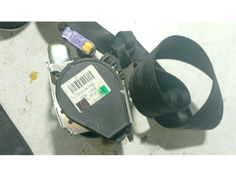 Recambio de cinturon seguridad delantero derecho para audi a3 (8p1) 1.9 tdi referencia OEM IAM 8P3857706BV04  