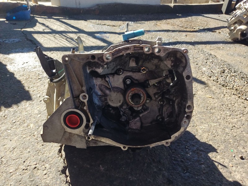 Recambio de caja cambios para renault clio iii referencia OEM IAM JH3128  