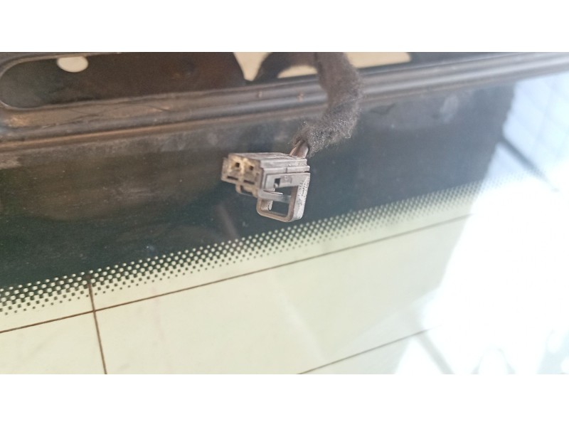 Recambio de porton trasero para audi a3 (8p1) 1.9 tdi referencia OEM IAM 8P3827023AC  