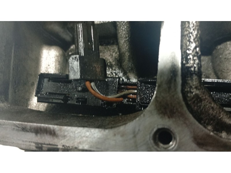 Recambio de culata para audi a3 (8p1) 1.9 tdi referencia OEM IAM 038103373R  