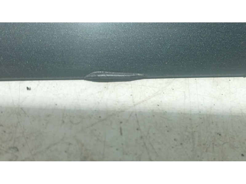 Recambio de moldura para audi a3 (8p1) 1.9 tdi referencia OEM IAM 8P0821105F  