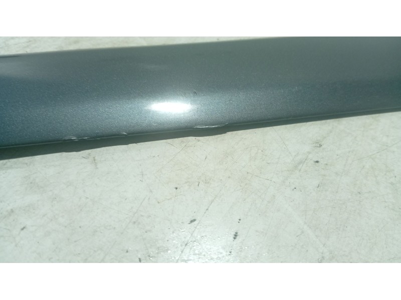 Recambio de moldura para audi a3 (8p1) 1.9 tdi referencia OEM IAM STU8P3853954B  