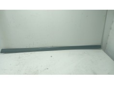 Recambio de moldura para audi a3 (8p1) 1.9 tdi referencia OEM IAM   