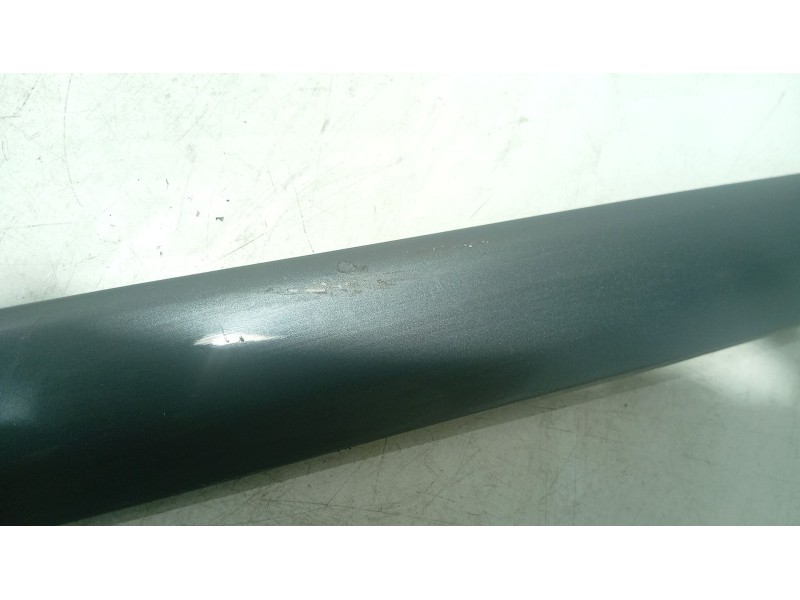 Recambio de moldura para audi a3 (8p1) 1.9 tdi referencia OEM IAM   