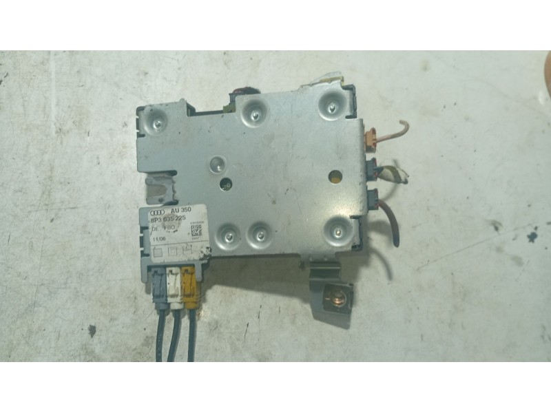 Recambio de modulo electronico para audi a3 (8p1) 1.9 tdi referencia OEM IAM 8P3035225  