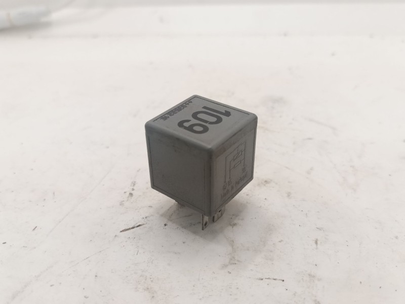 Recambio de rele para seat toledo ii (1m2) 1.9 tdi referencia OEM IAM 4B0955531A  72WA401
