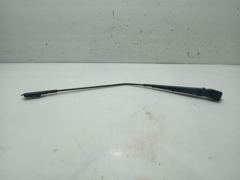 Recambio de brazo limpia trasero para opel insignia a (g09) 2.0 cdti (68) referencia OEM IAM 13227421  