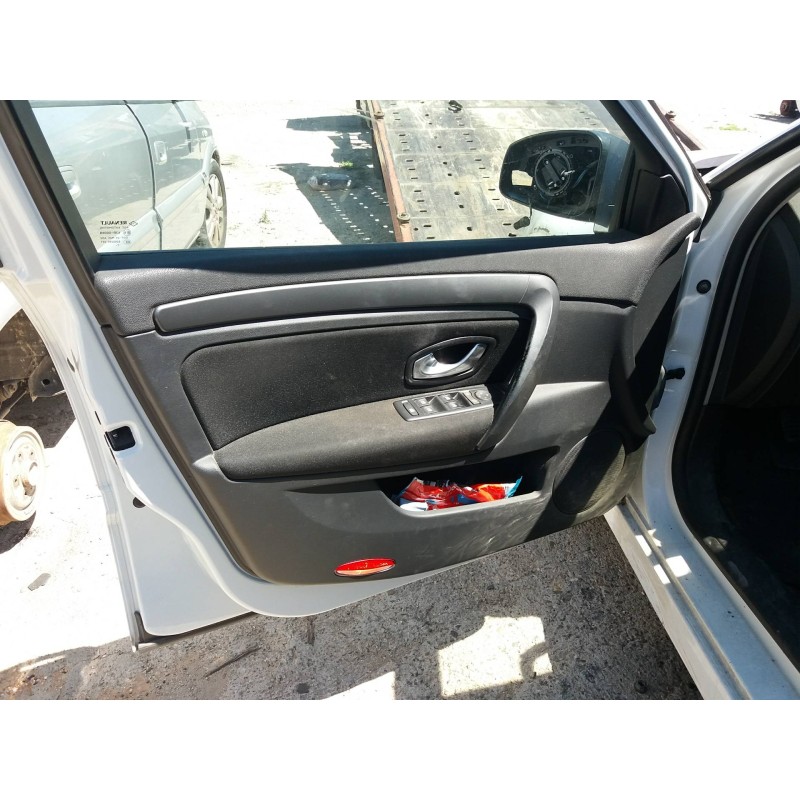 renault laguna iii 2.0 dci diesel cat   |   0.07 - ... | 2007 | 131 cv / 96 kw del año 2007