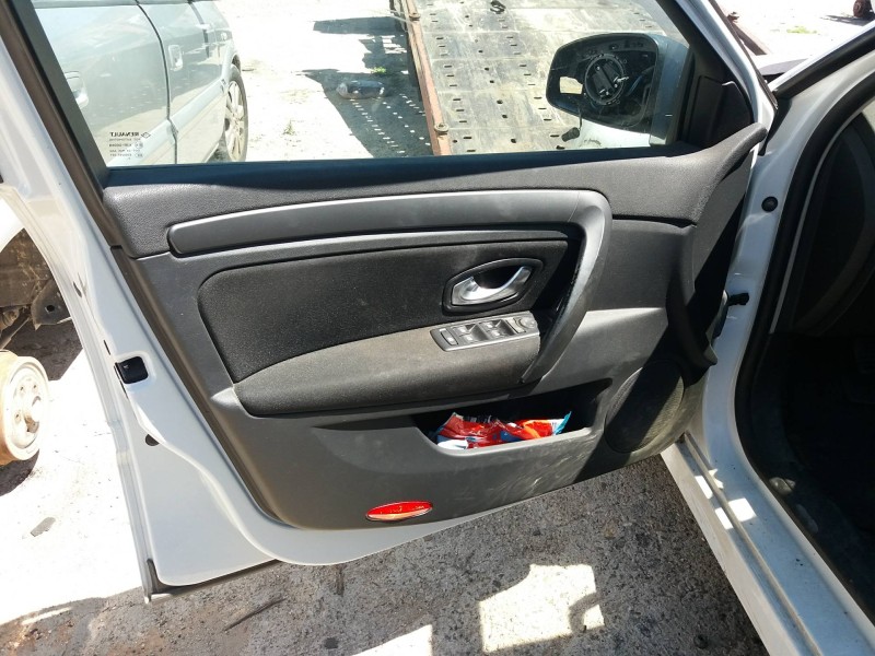 renault laguna iii 2.0 dci diesel cat   |   0.07 - ... | 2007 | 131 cv / 96 kw del año 2007