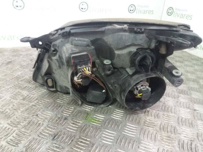 Recambio de faro derecho para opel vectra c berlina gts   |   06.02 - 12.05 | 2002 - 2005 | 120 cv / 88 kw referencia OEM IAM   