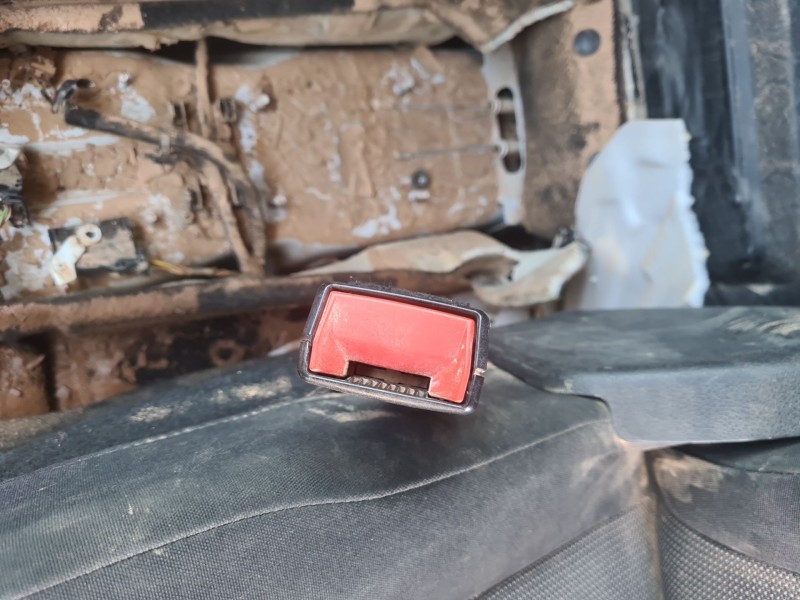 Recambio de anclaje cinturon delantero izquierdo para fiat doblo furgoneta/monovolumen (510_, 511_) bluehdi 100 referencia OEM I