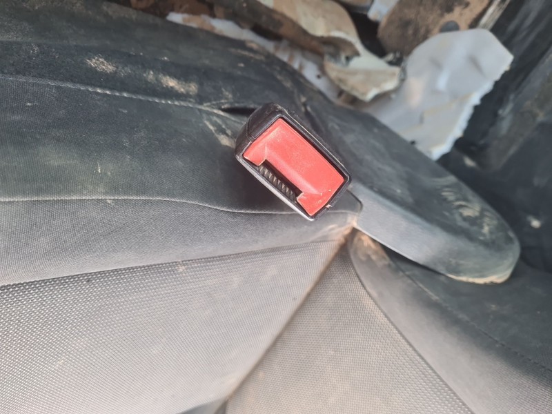 Recambio de anclaje cinturon delantero izquierdo para fiat doblo furgoneta/monovolumen (510_, 511_) bluehdi 100 referencia OEM I